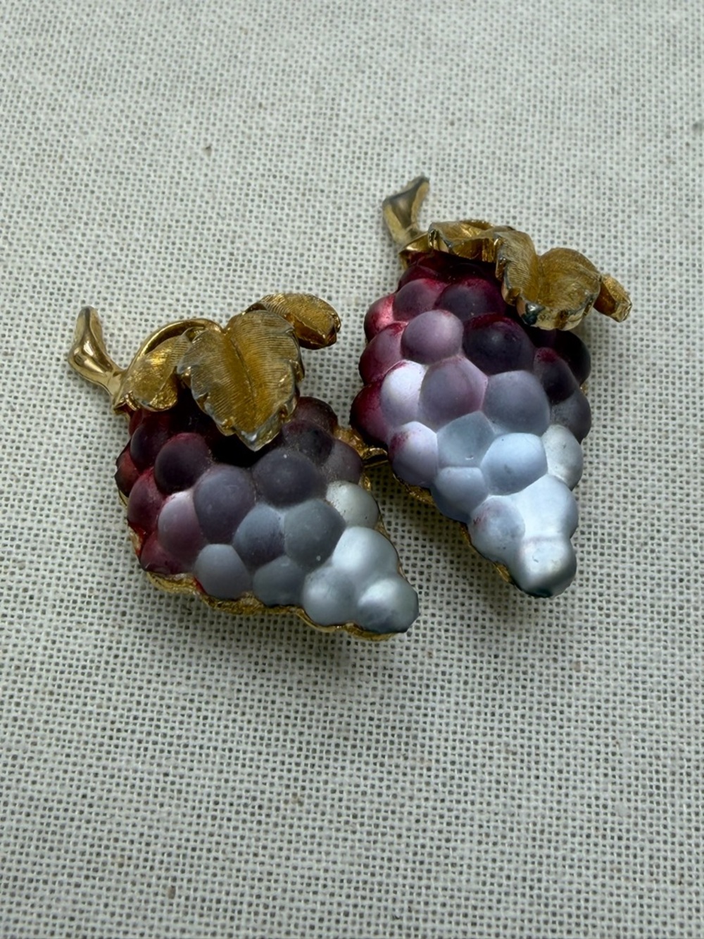 Vintage Czech Fruit Glass Grapes Brooch
